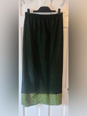 Women’s Two-Tone Green Midi Skirt